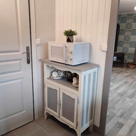 Chalet Dans La Foret....Adorable 1 Bedroom Chalet Surrounded By Woodland Pressignac المظهر الخارجي الصورة